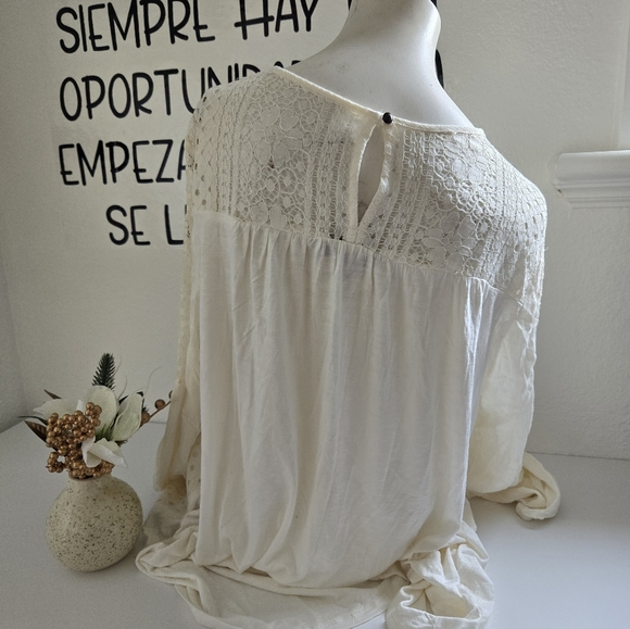 NWT Knox Rose Lace Detailing 3/4 Sleeve Top Color Ivory Size XXL - Picture 3 of 7